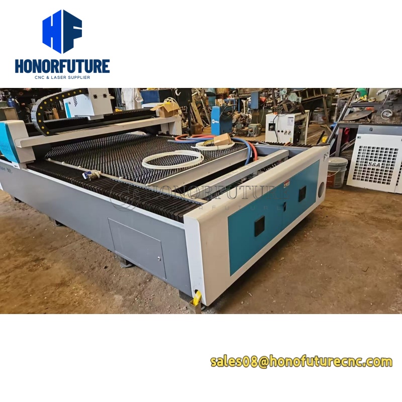 Industrial Fiber Laser Cutting Machine - Мощный станок для лазерной резки оптоволоконным