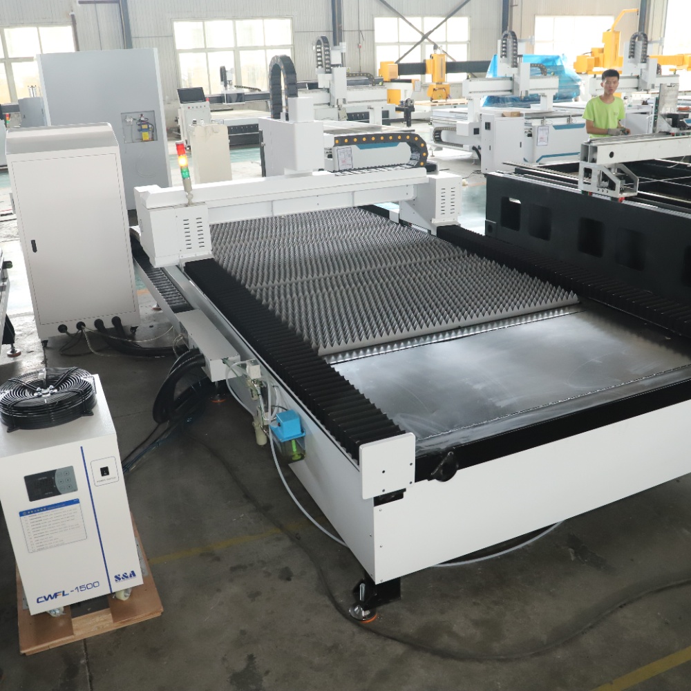 Волоконный лазерный станок для – обзор и цена Industrial Fiber Laser Cutting Machine