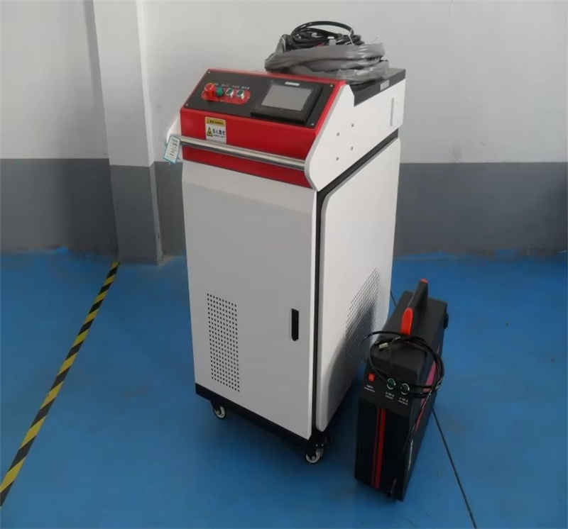Портативный волоконный лазерны – обзор и цена Industrial Handheld Laser Welder